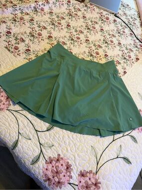 Lululemon Green Women's A-Line Skirt NWOT